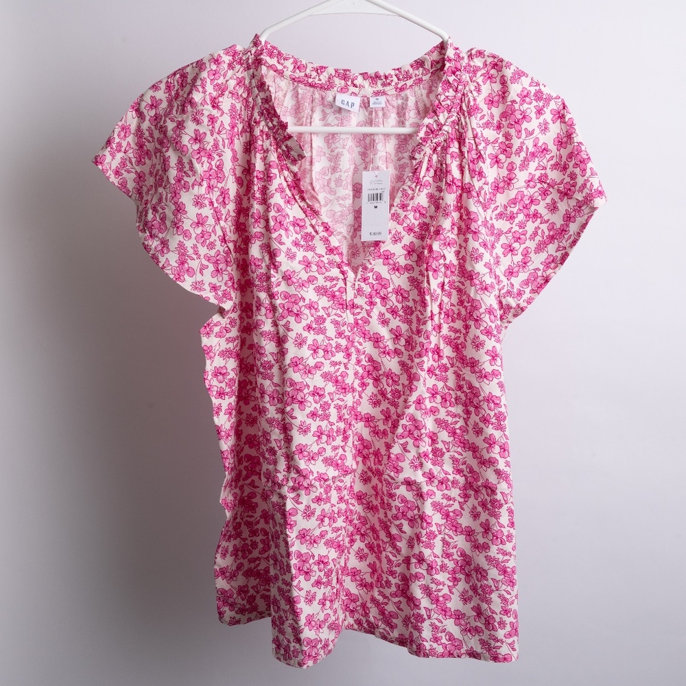 Gap pink floral split-neck blouse - NWT